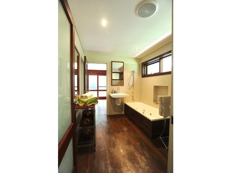 144 Broken Head Road, Suffolk Park NSW 2481