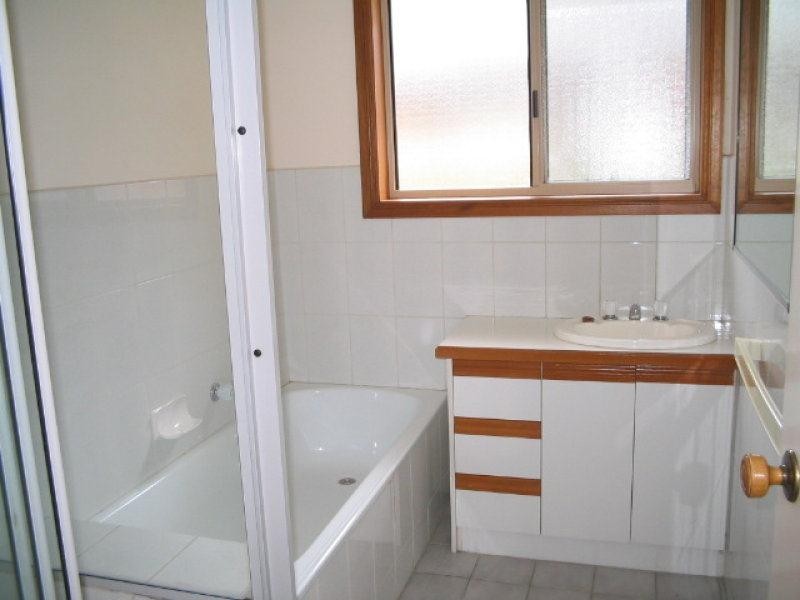 2/19-21 Ethel Street, Oak Park VIC 3046