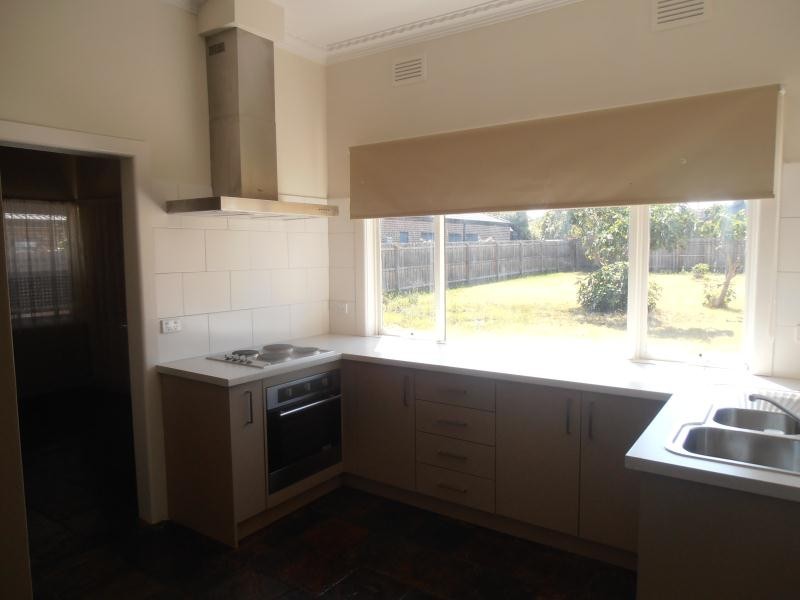 36 Gladstone Parade, Glenroy VIC 3046