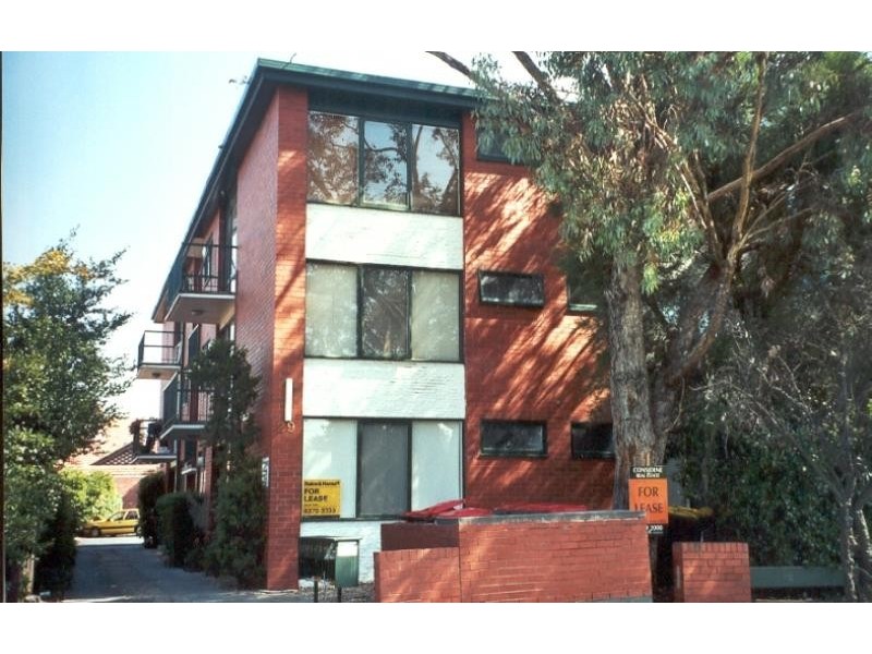 10/29 Raleigh Street, Essendon VIC 3040