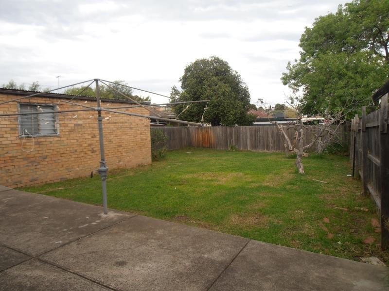 5 The Boulevard, Pascoe Vale South VIC 3044