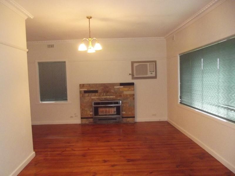 29 Willonga Street, Strathmore VIC 3041