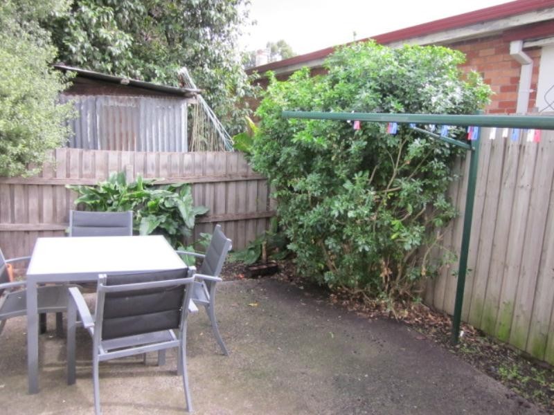 11 Lillian Street, Brunswick VIC 3056