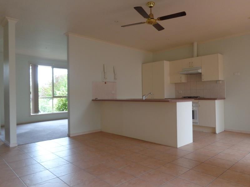 1/17 Bristol Road, Pascoe Vale VIC 3044