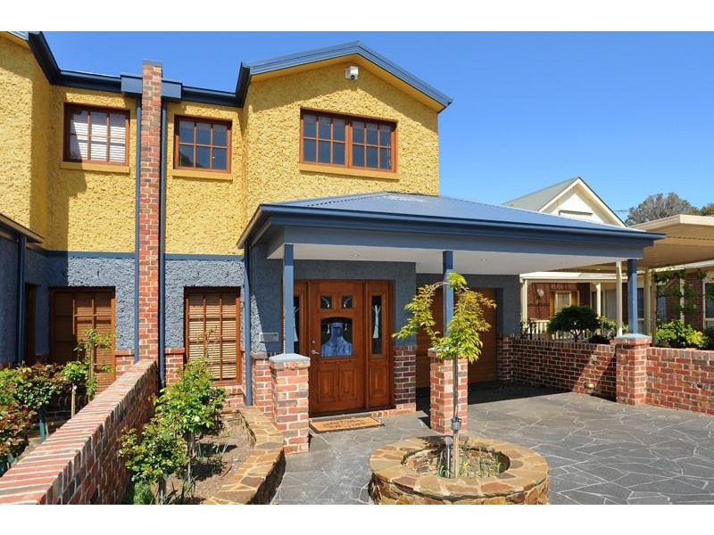 59A Roland Avenue, Strathmore VIC 3041