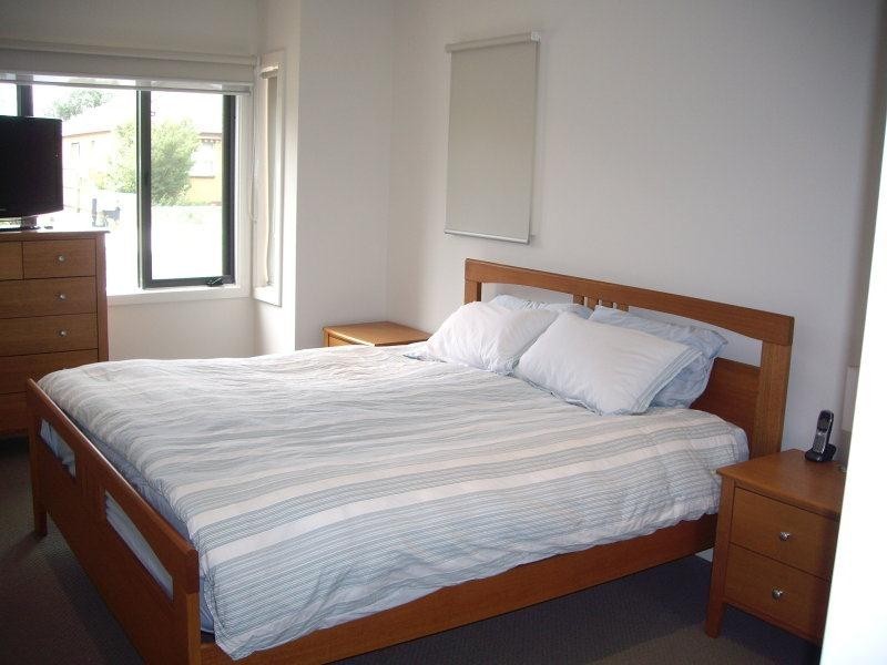 53 Elstone Ave, Airport West VIC 3042