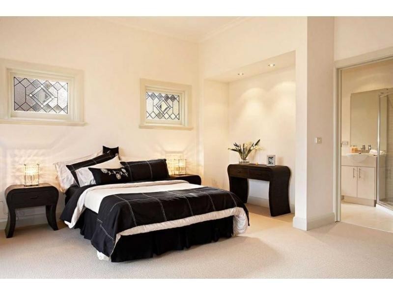 172 Napier St, Essendon VIC 3040