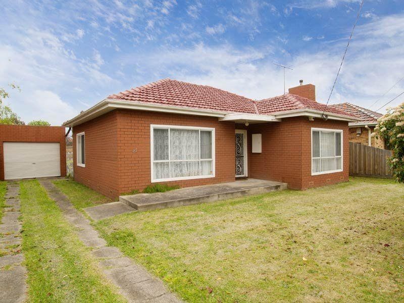 13 Coghlan St, Niddrie VIC 3042