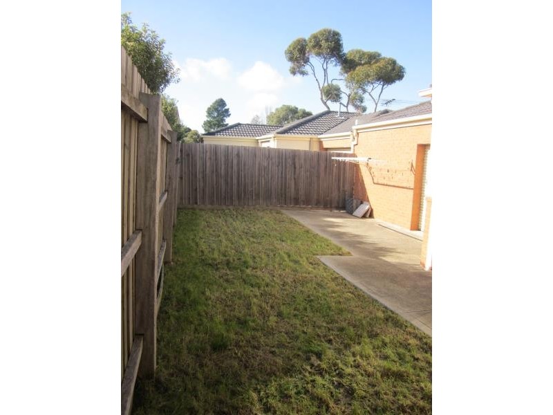 2/20 Broadmeadows Road, Tullamarine VIC 3043