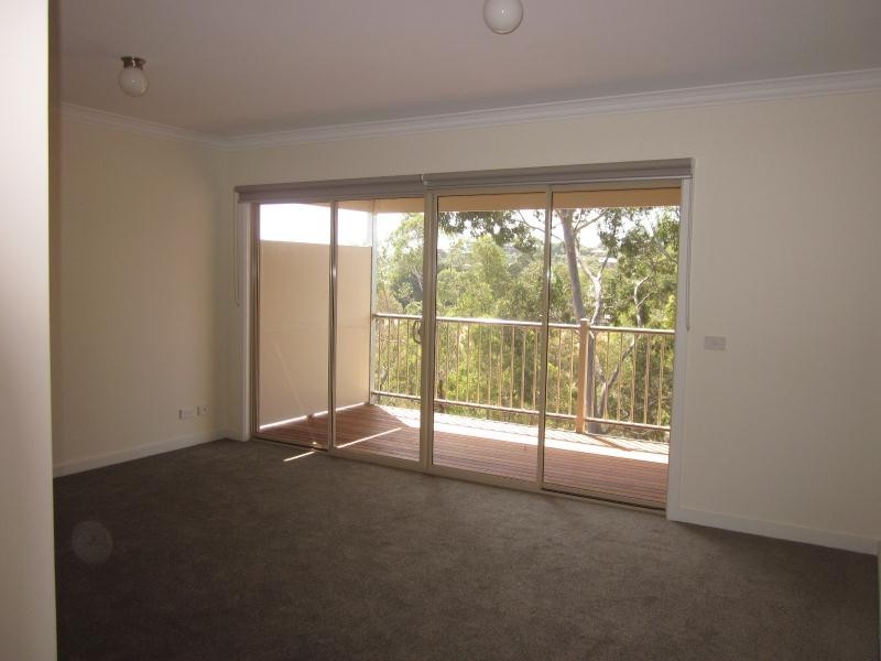 32A Strathnaver Ave, Strathmore VIC 3041