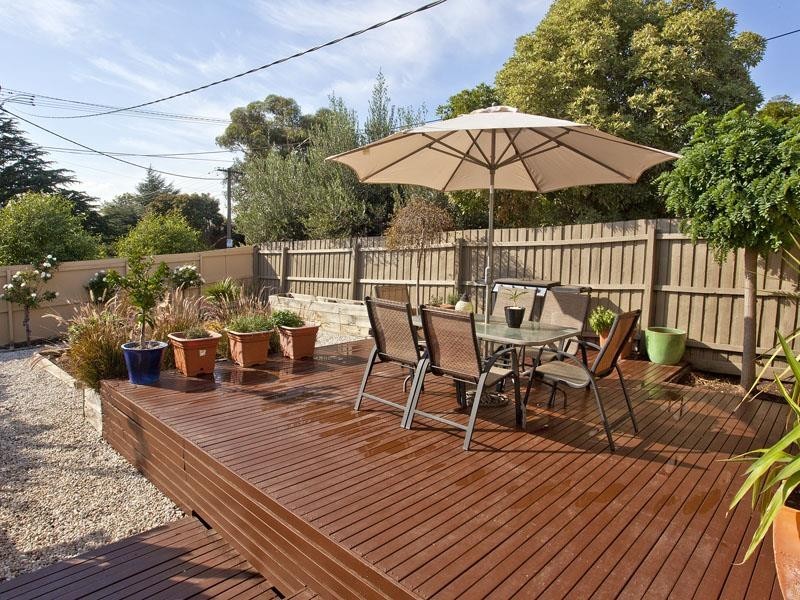 7 Woolart Street, Strathmore VIC 3041