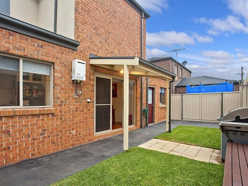 22/84 Hillcrest Drive, Westmeadows VIC 3049