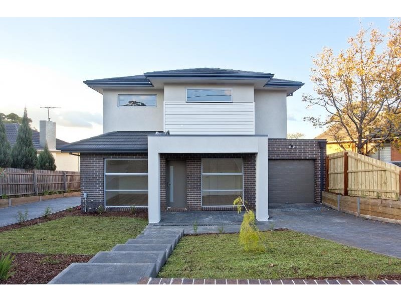 1/12 Streldon Ave, Strathmore VIC 3041