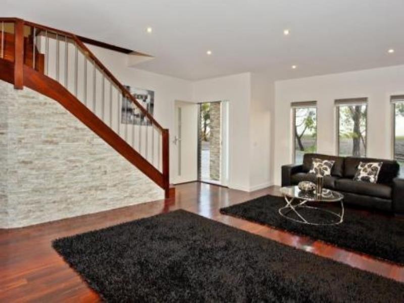 1/132 Lebanon Street, Strathmore VIC 3041