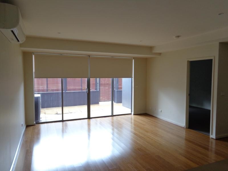 9/8 Burrowes St, Ascot Vale VIC 3032