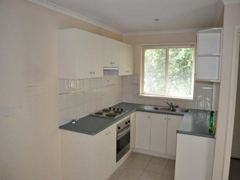 4/465 Pascoe Vale Road, Strathmore VIC 3041