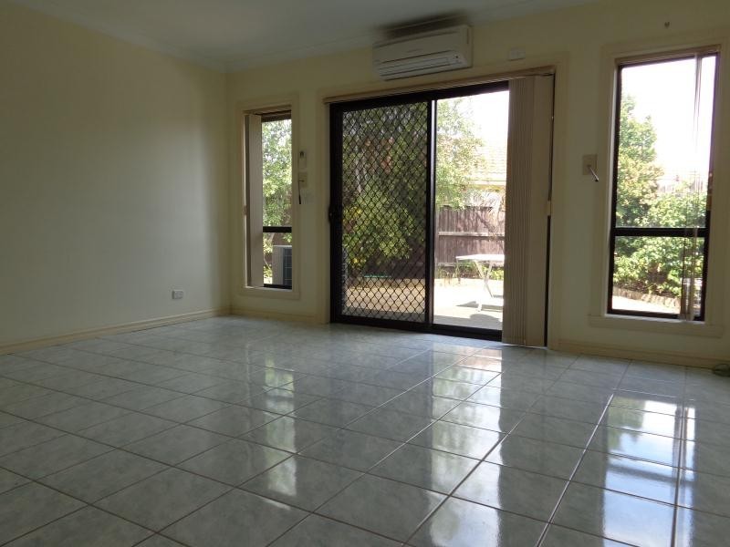 11/226 Melrose Drive, Tullamarine VIC 3043