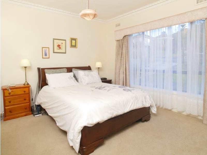 28 Wendora Street, Strathmore VIC 3041