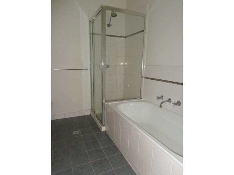 10/219 Dandenong Road, Prahran VIC 3181