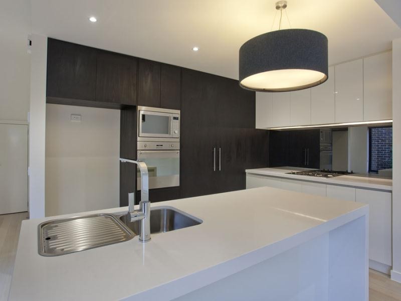 14 Loch Crescent, Strathmore VIC 3041