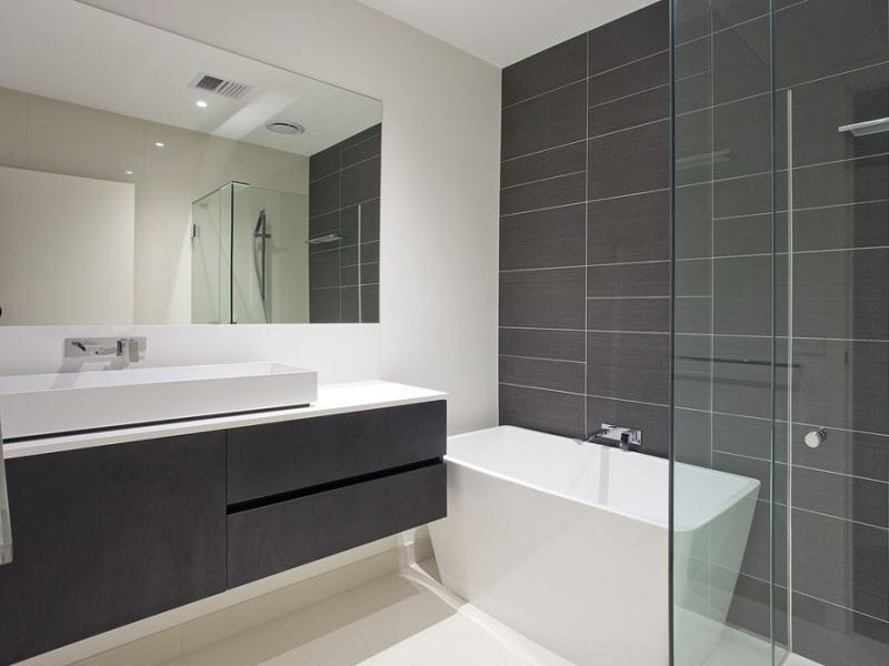 14 Loch Crescent, Strathmore VIC 3041