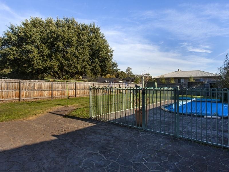 7 John Street, Oak Park VIC 3046