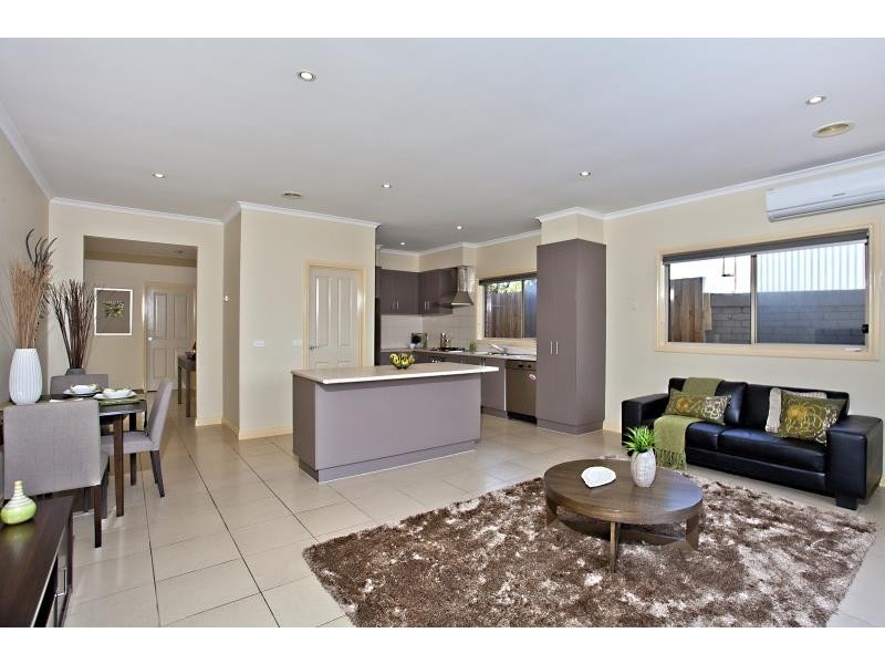 12/3-7 Nerissa Grove, Oak Park VIC 3046