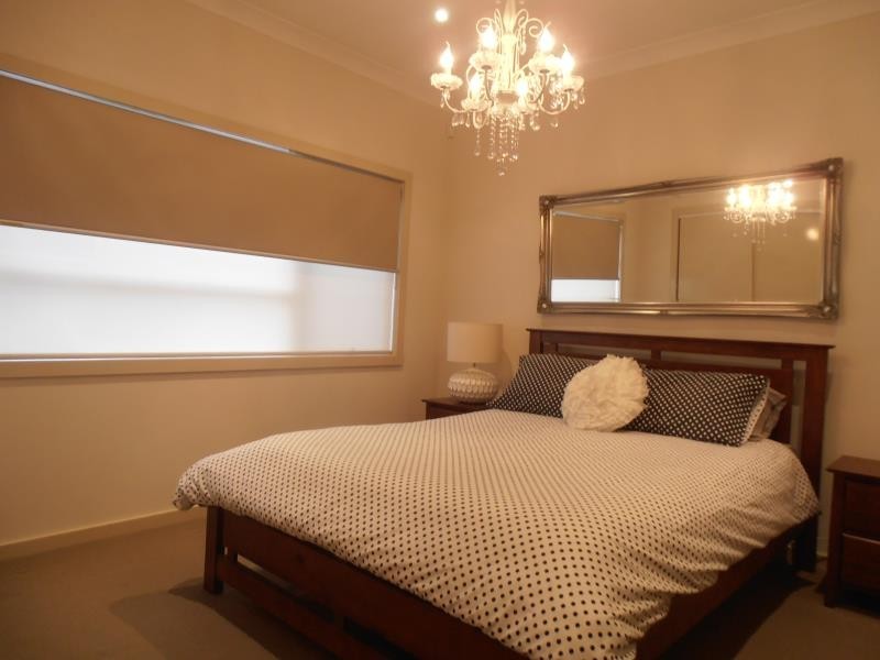 2/22 Banksia Grove, Tullamarine VIC 3043