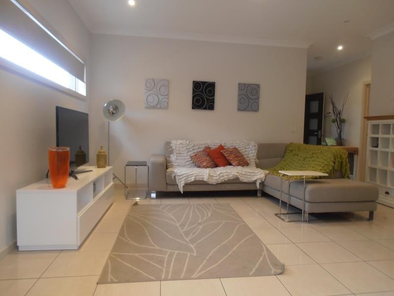 2/22 Banksia Grove, Tullamarine VIC 3043