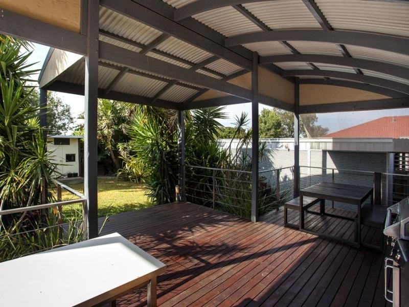 102 Loongana Avenue, Glenroy VIC 3046