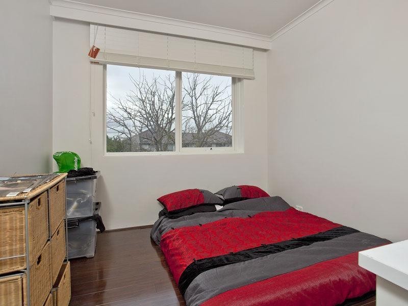 16/32 Richardson Street, Essendon VIC 3040