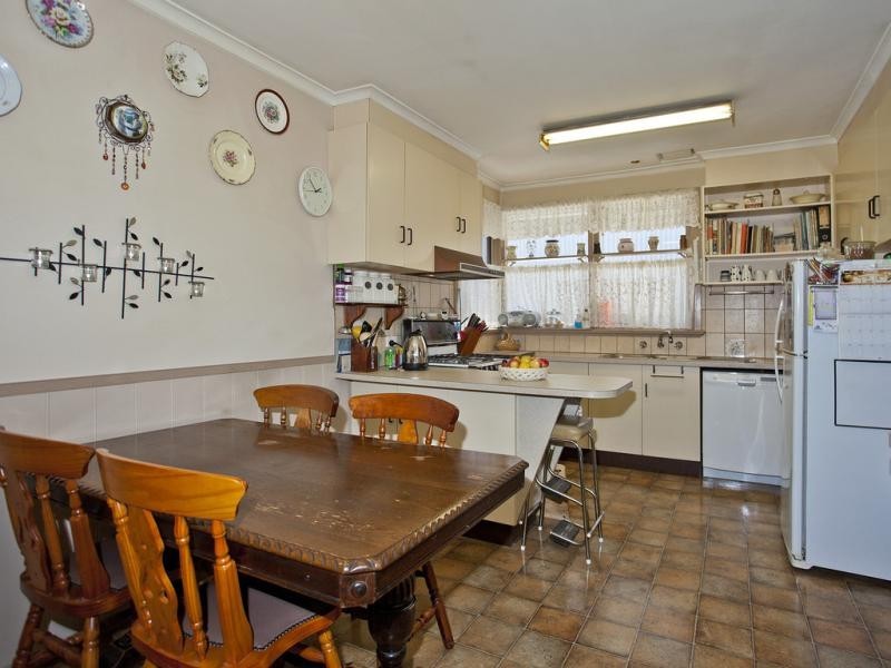 195-197 Roberts Road, Airport West VIC 3042