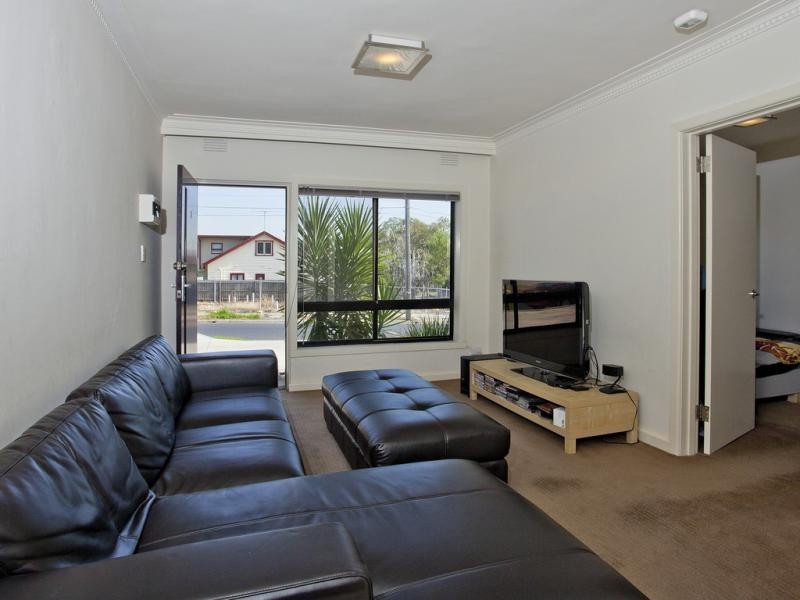 2/193 Union Street, Brunswick West VIC 3055