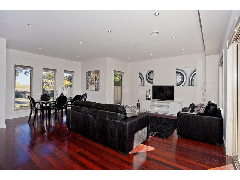 6/132 Lebanon Street, Strathmore VIC 3041