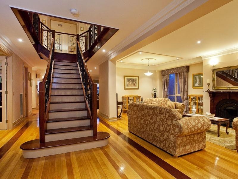 66 Bournian Avenue, Strathmore VIC 3041