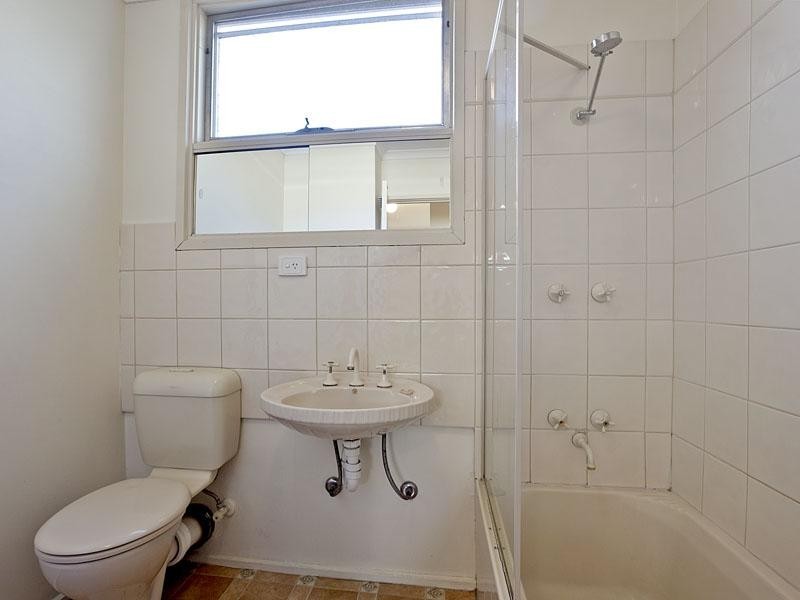 4/209 Napier Street, Essendon VIC 3040