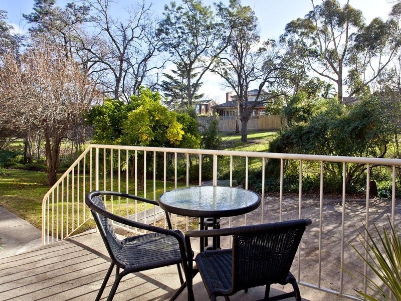 4/209 Napier Street, Essendon VIC 3040