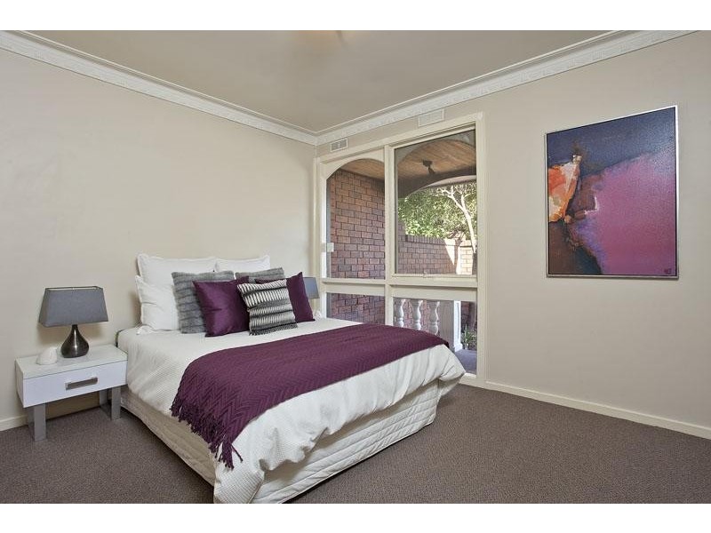 3/432 Buckley Street, Essendon West VIC 3040