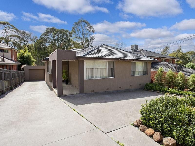 132 Mascoma Street, Strathmore VIC 3041