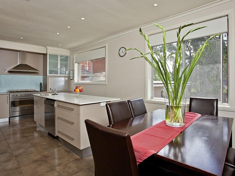 132 Mascoma Street, Strathmore VIC 3041