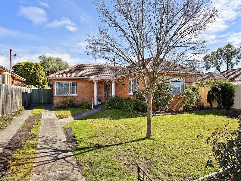 27 O’Shannassy Street, Essendon North VIC 3041