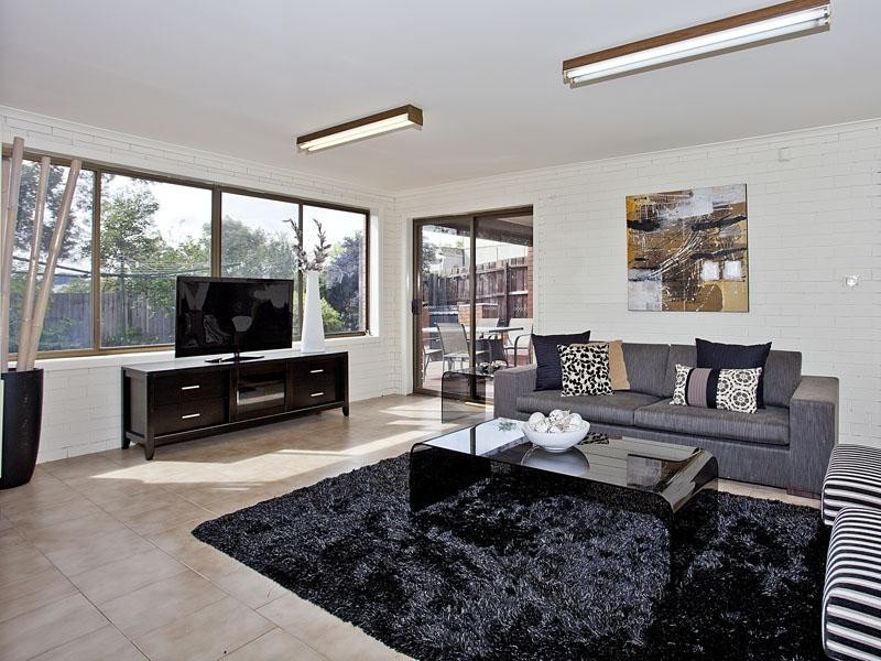 62 Bournian Avenue, Strathmore VIC 3041