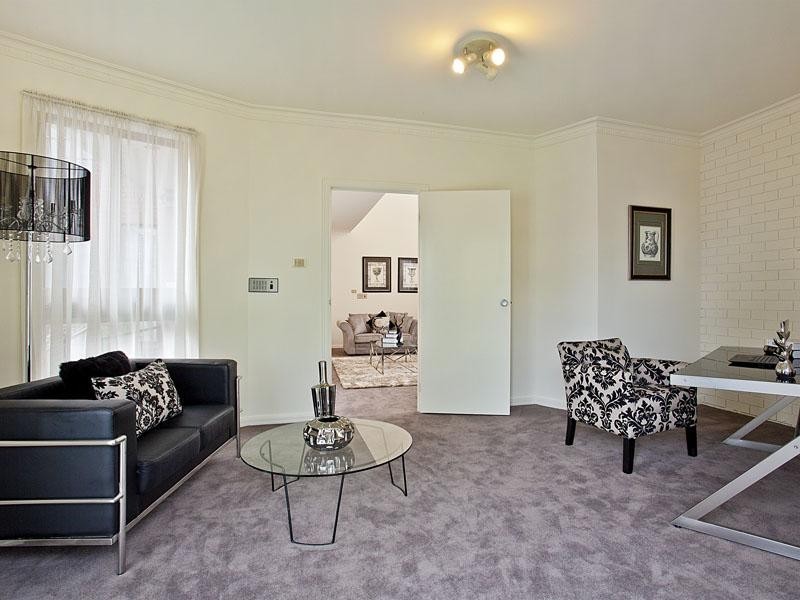 62 Bournian Avenue, Strathmore VIC 3041