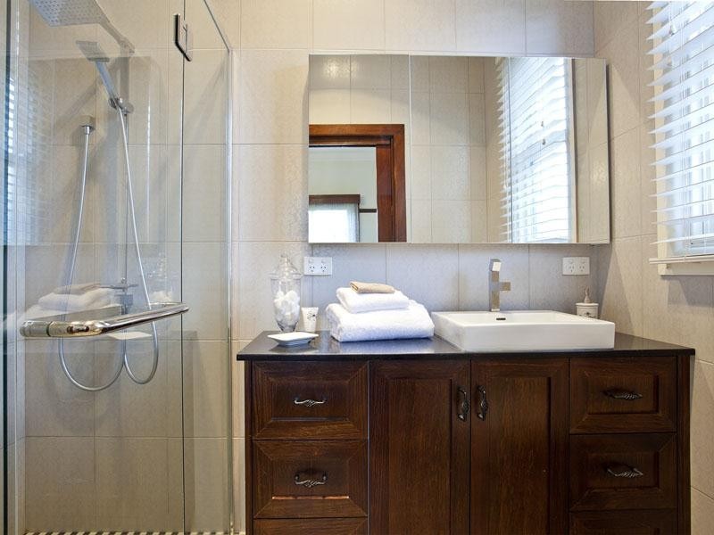 5 Bruce Street, Strathmore VIC 3041