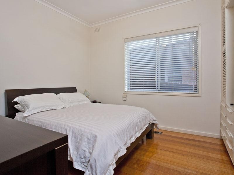 204 Mascoma Street, Strathmore VIC 3041