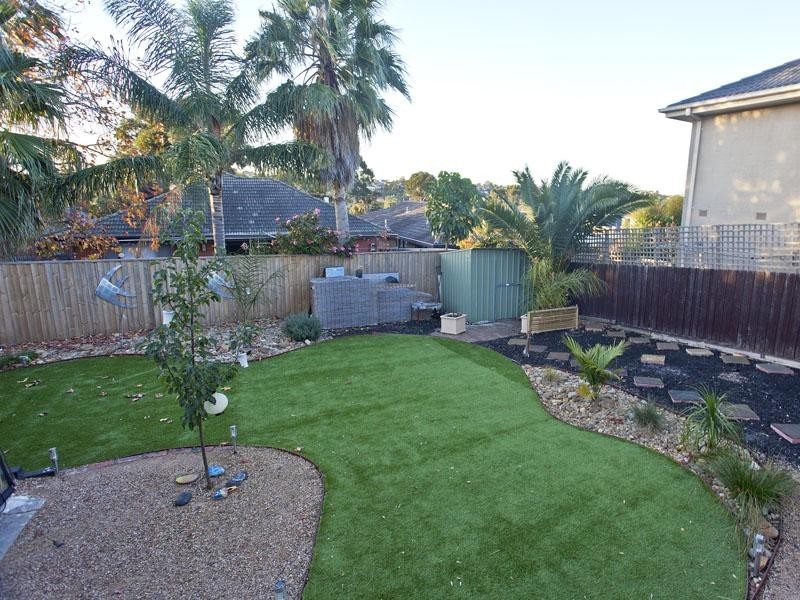 204 Mascoma Street, Strathmore VIC 3041