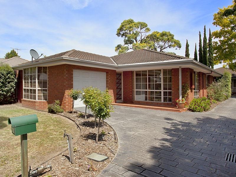 1A/1 Ivan Street, Strathmore VIC 3041