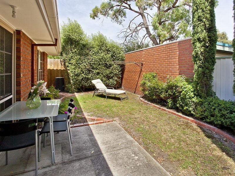 1A/1 Ivan Street, Strathmore VIC 3041