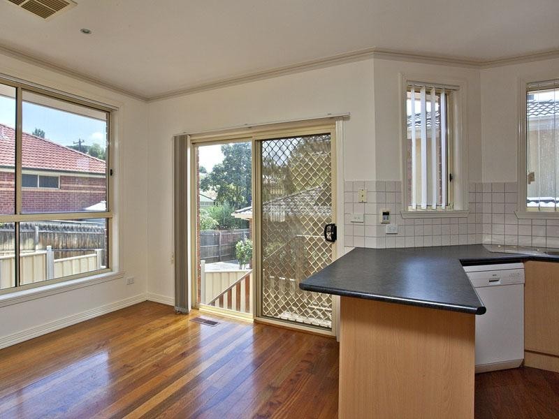 1/378 Mascoma Street, Strathmore Heights VIC 3041