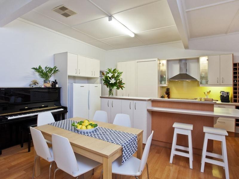 53 Pascoe Avenue, Strathmore VIC 3041